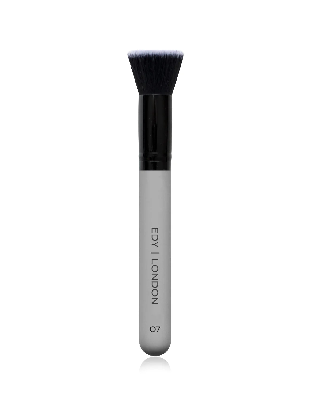 Buffing Foundation Brush 07 Make-up Brush EDY LONDON Cool Grey   - EDY LONDON PRODUCTS UK - The Best Makeup Brushes - shop.edy.london