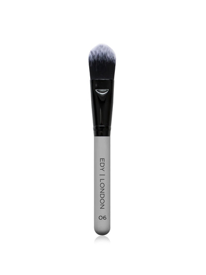 Tapered Oval Foundation Brush 06 Make-up Brush EDY LONDON Cool Grey   - EDY LONDON PRODUCTS UK - The Best Makeup Brushes - shop.edy.london