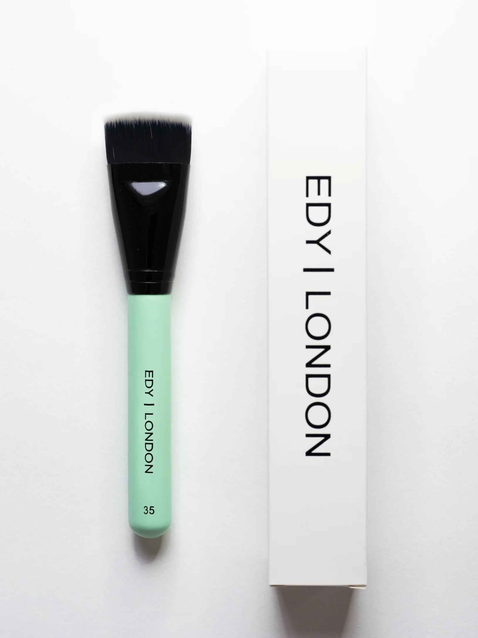 Contour Define & Blend Brush 35 Make-up Brush EDY LONDON Turquoise   [variant_option4] EDY LONDON PRODUCTS UK shop.edy.london
