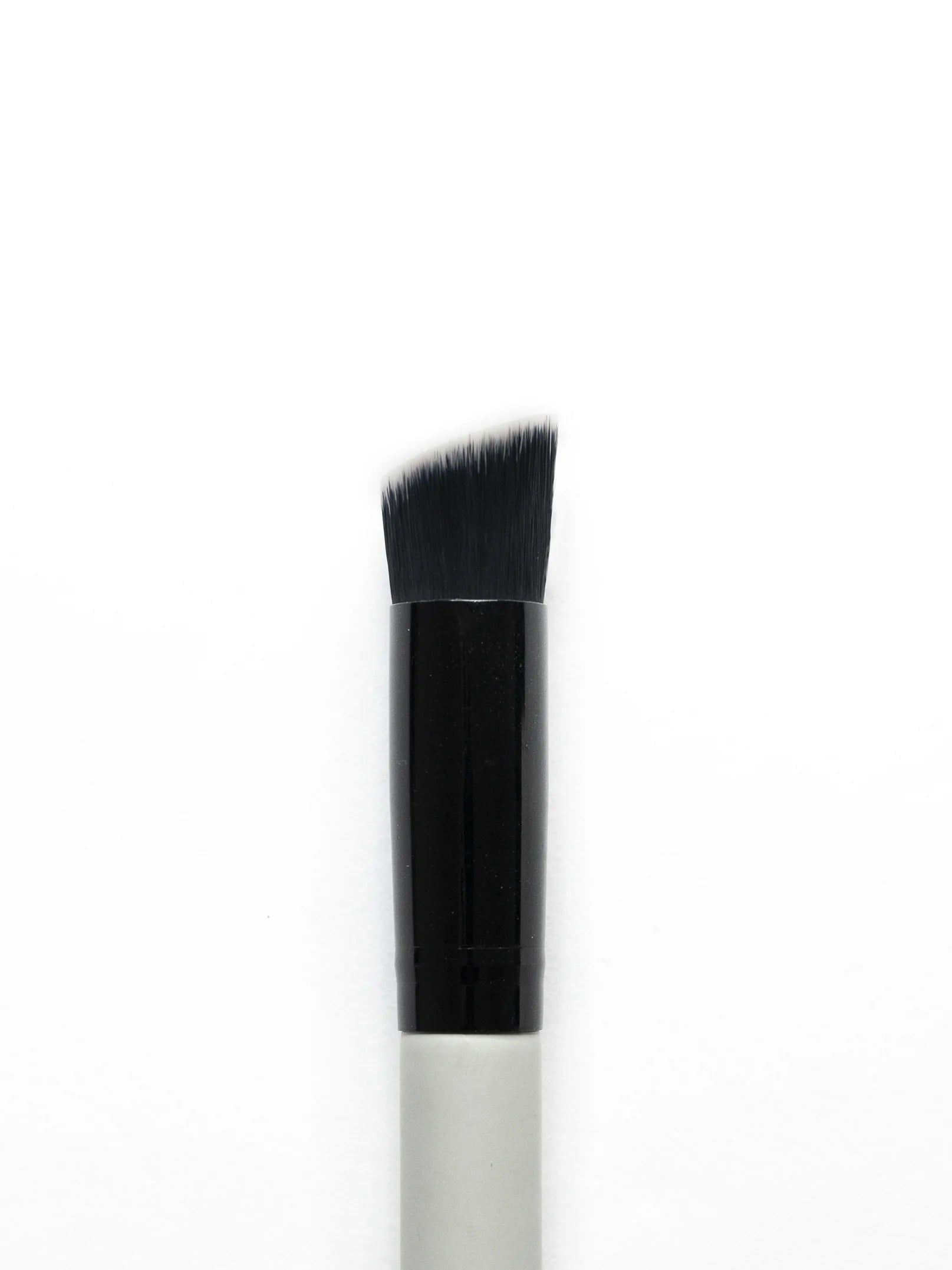 Detailed Foundation / Concealer Brush 34 Make-up Brush EDY LONDON Cool Grey   [variant_option4] EDY LONDON PRODUCTS UK shop.edy.london