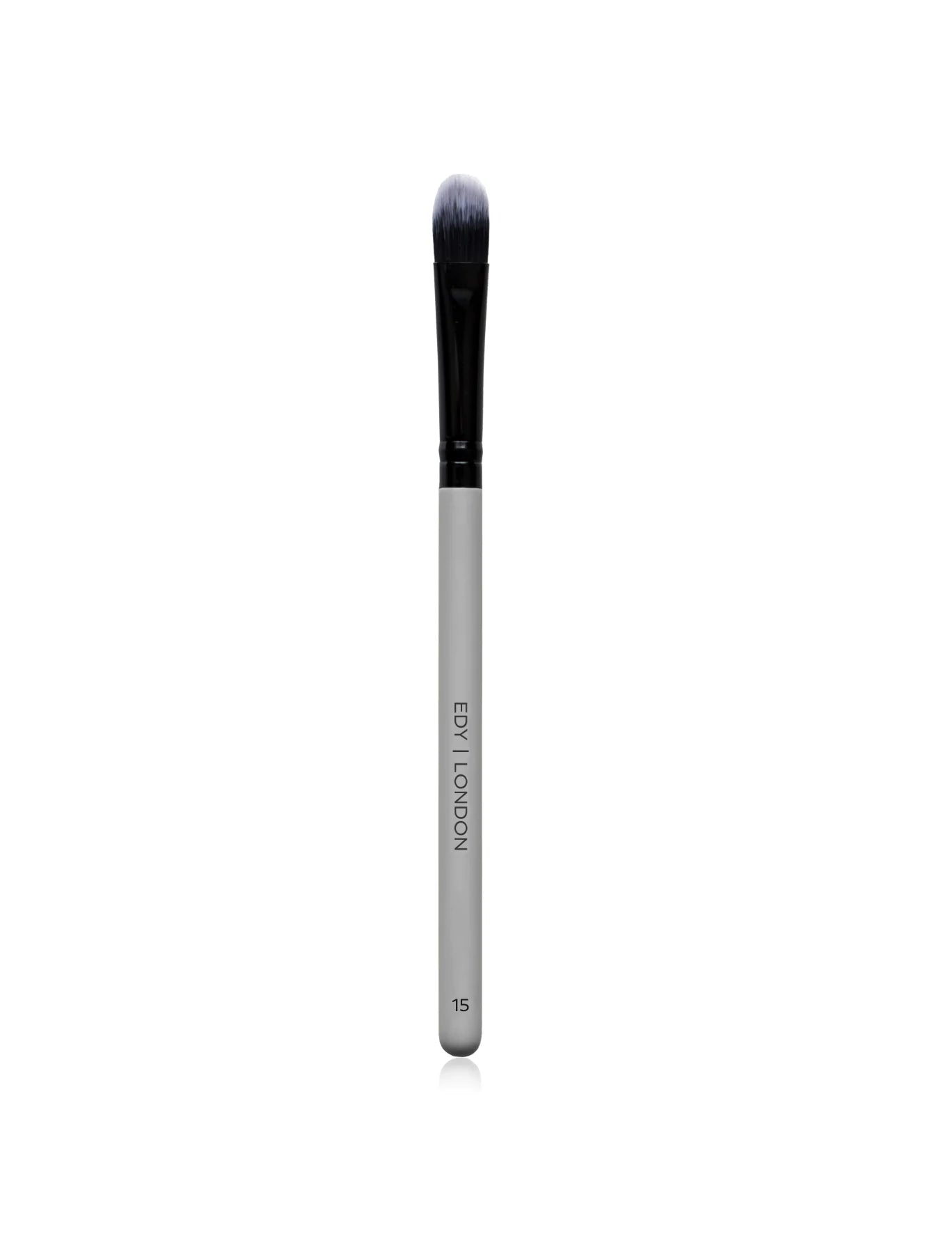 Large Shader Brush 15 Make-up Brush EDY LONDON Cool Grey   - EDY LONDON PRODUCTS UK - The Best Makeup Brushes - shop.edy.london