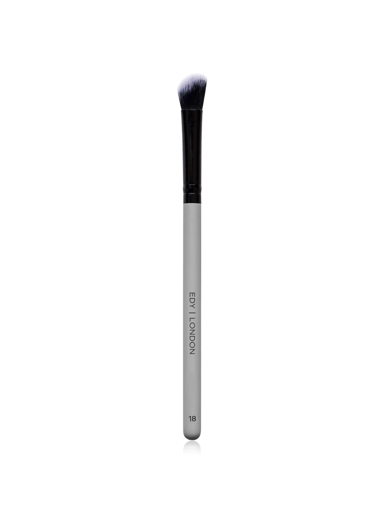 Medium Angled Blender Brush 18 Make-up Brush EDY LONDON Cool Grey   - EDY LONDON PRODUCTS UK - The Best Makeup Brushes - shop.edy.london