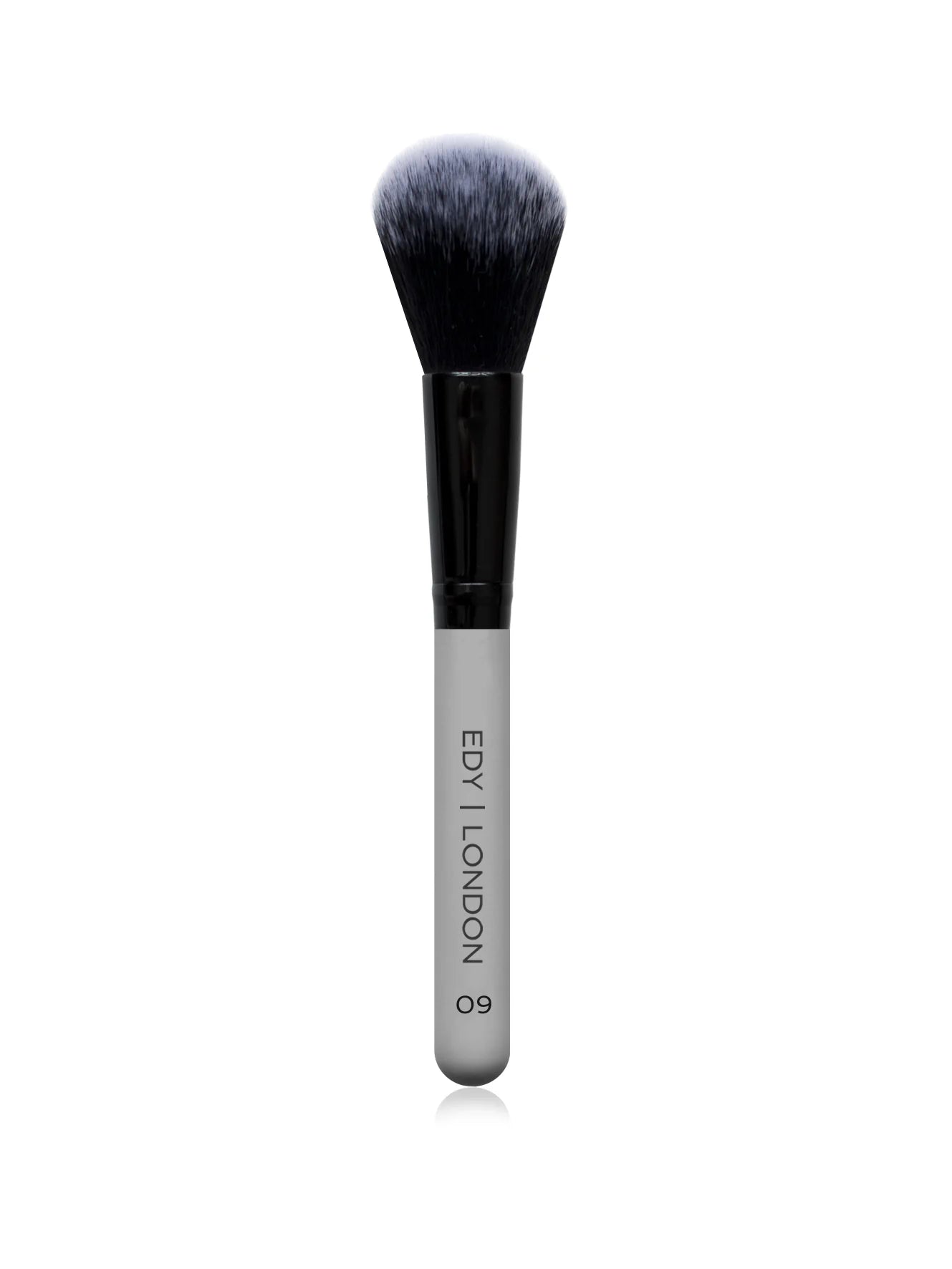 Small Domed Blush Brush 09 Make-up Brush EDY LONDON Cool Grey   - EDY LONDON PRODUCTS UK - The Best Makeup Brushes - shop.edy.london