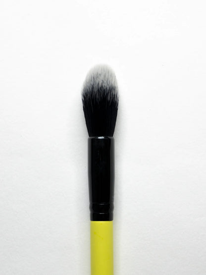 Small Powder Brush 38 Make-up Brush EDY LONDON Lemon   - EDY LONDON PRODUCTS UK - The Best Makeup Brushes - shop.edy.london