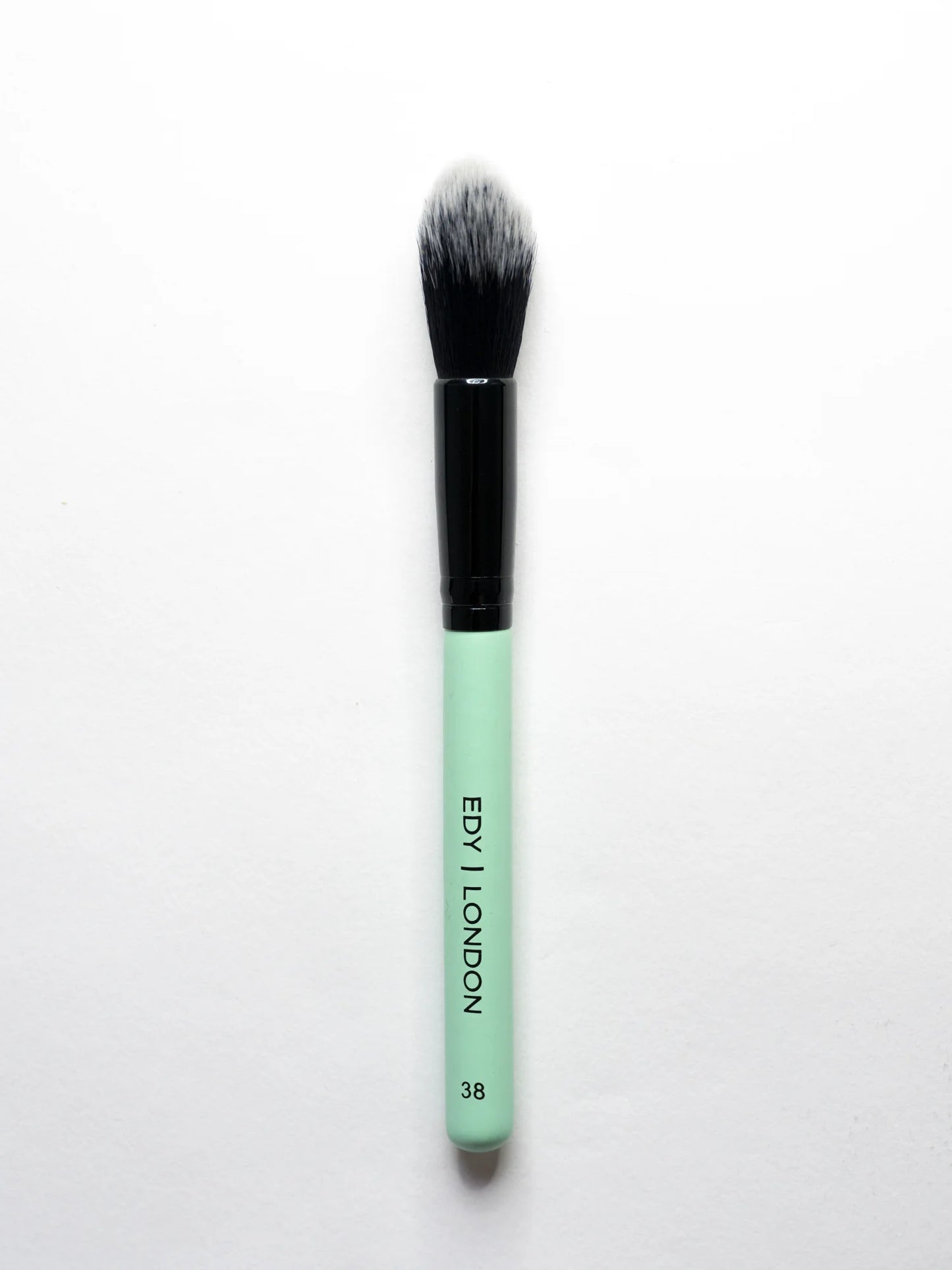 Small Powder Brush 38 Make-up Brush EDY LONDON    - EDY LONDON PRODUCTS UK - The Best Makeup Brushes - shop.edy.london